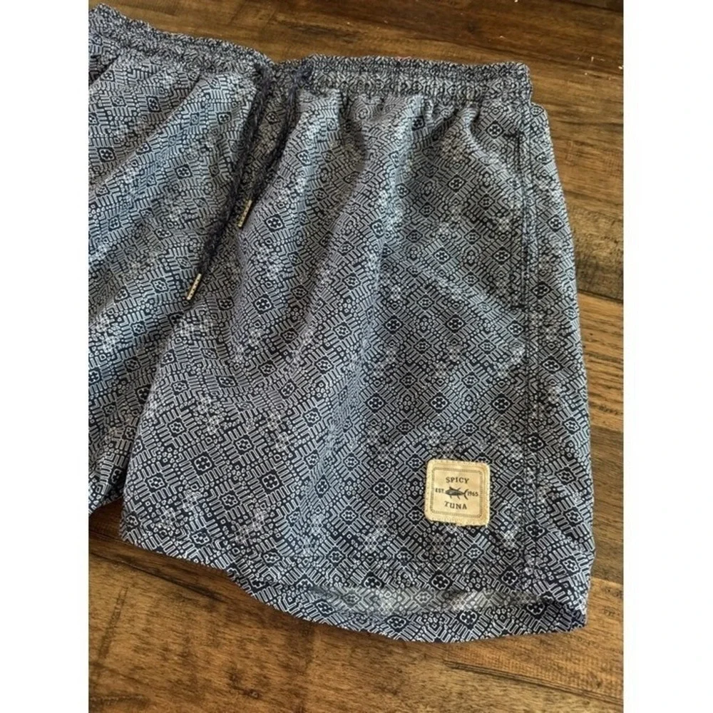 Spicy Tuna Men's XL Swim Trunks Blue Geometric Print Lined‎ Board Shorts